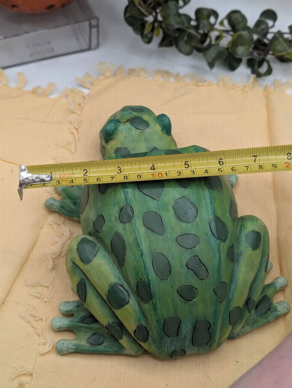 Serenity Garden Frog Wall Pocket Planter Green Resin Hanging Vase‎ Decor